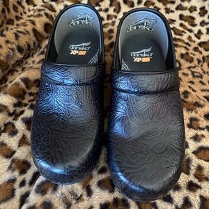 Dansko black floral pattern shoes